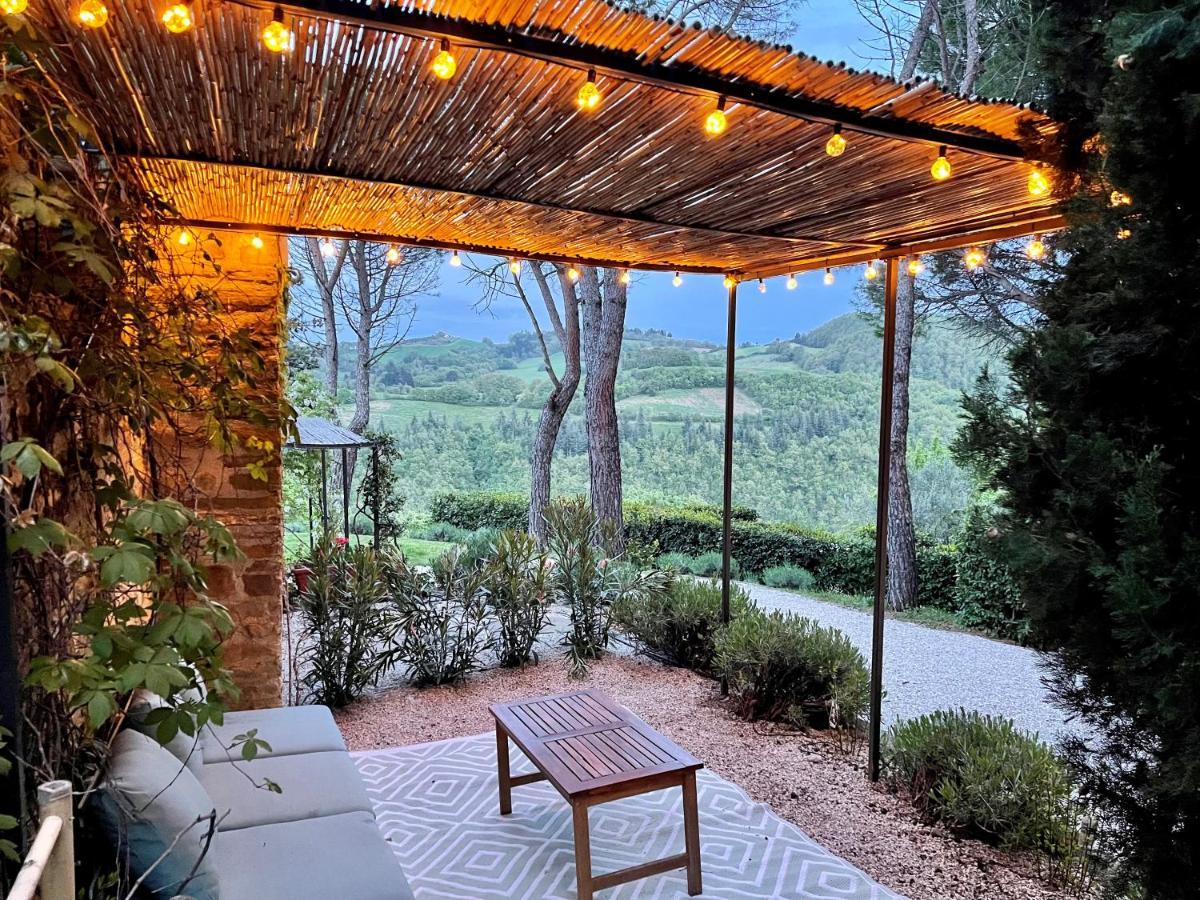 La Panoramica Gubbio - Maison De Charme - Casette E Appartamenti Self Catering Per Vacanze Meravigliose! Exterior foto