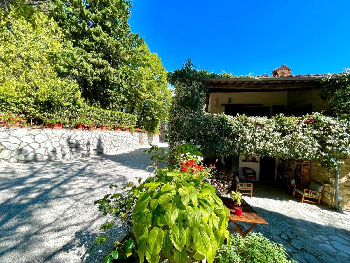 La Panoramica Gubbio - Maison De Charme - Casette E Appartamenti Self Catering Per Vacanze Meravigliose! Exterior foto